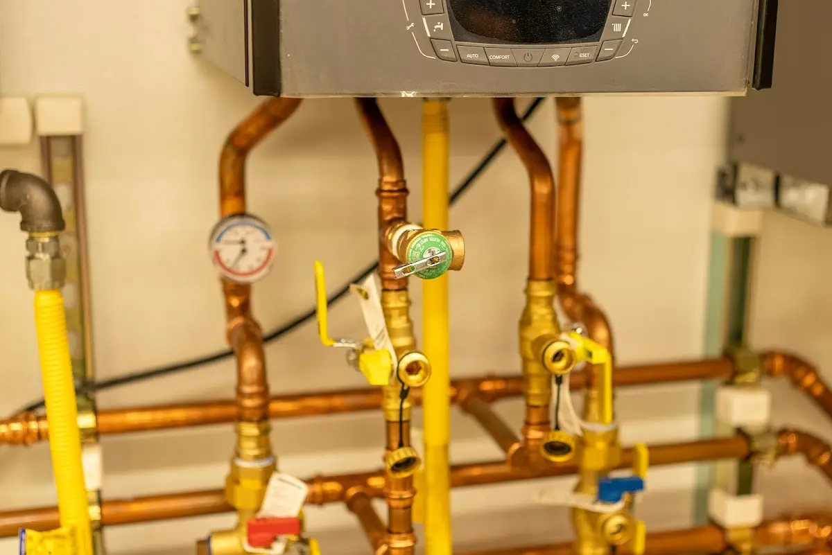 Licensed technician providing Sewer Cleanout for a homeowner in Bloomfield